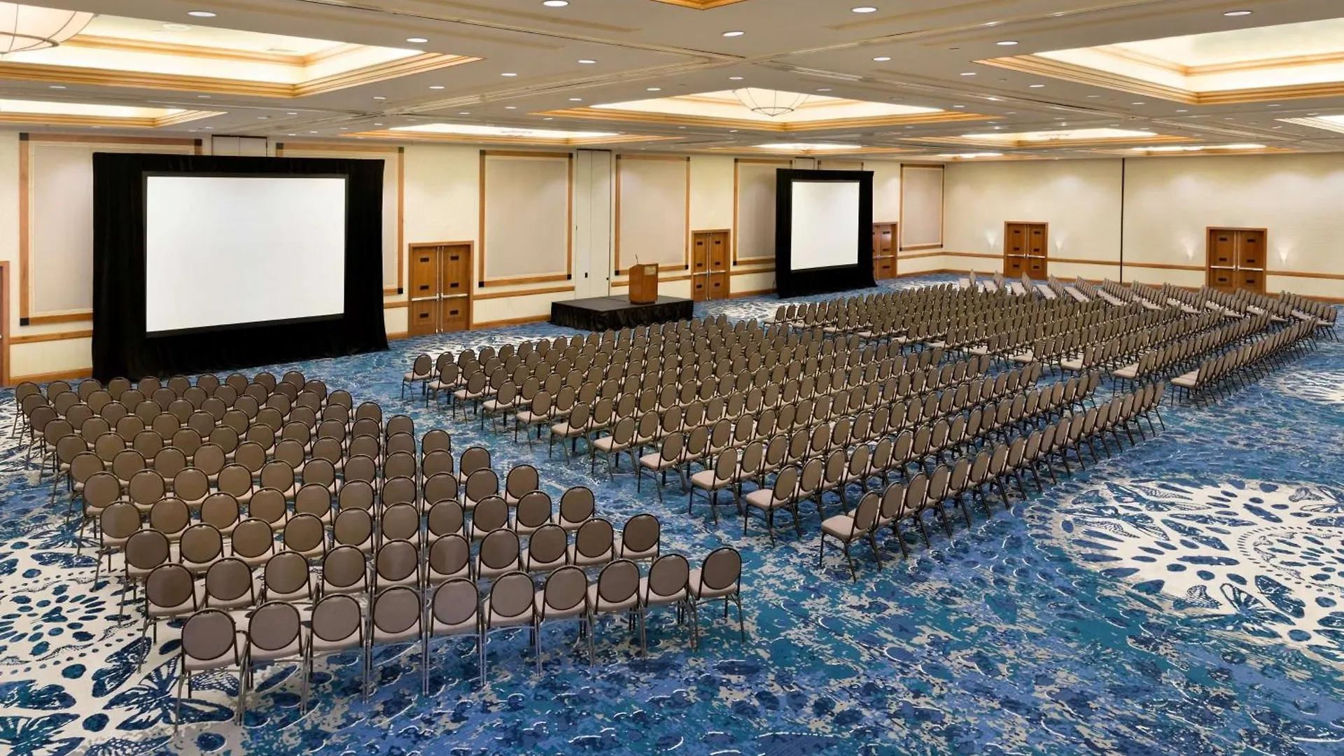 Embassy Suites By Hilton Scottsdale Resort 4*,  United States