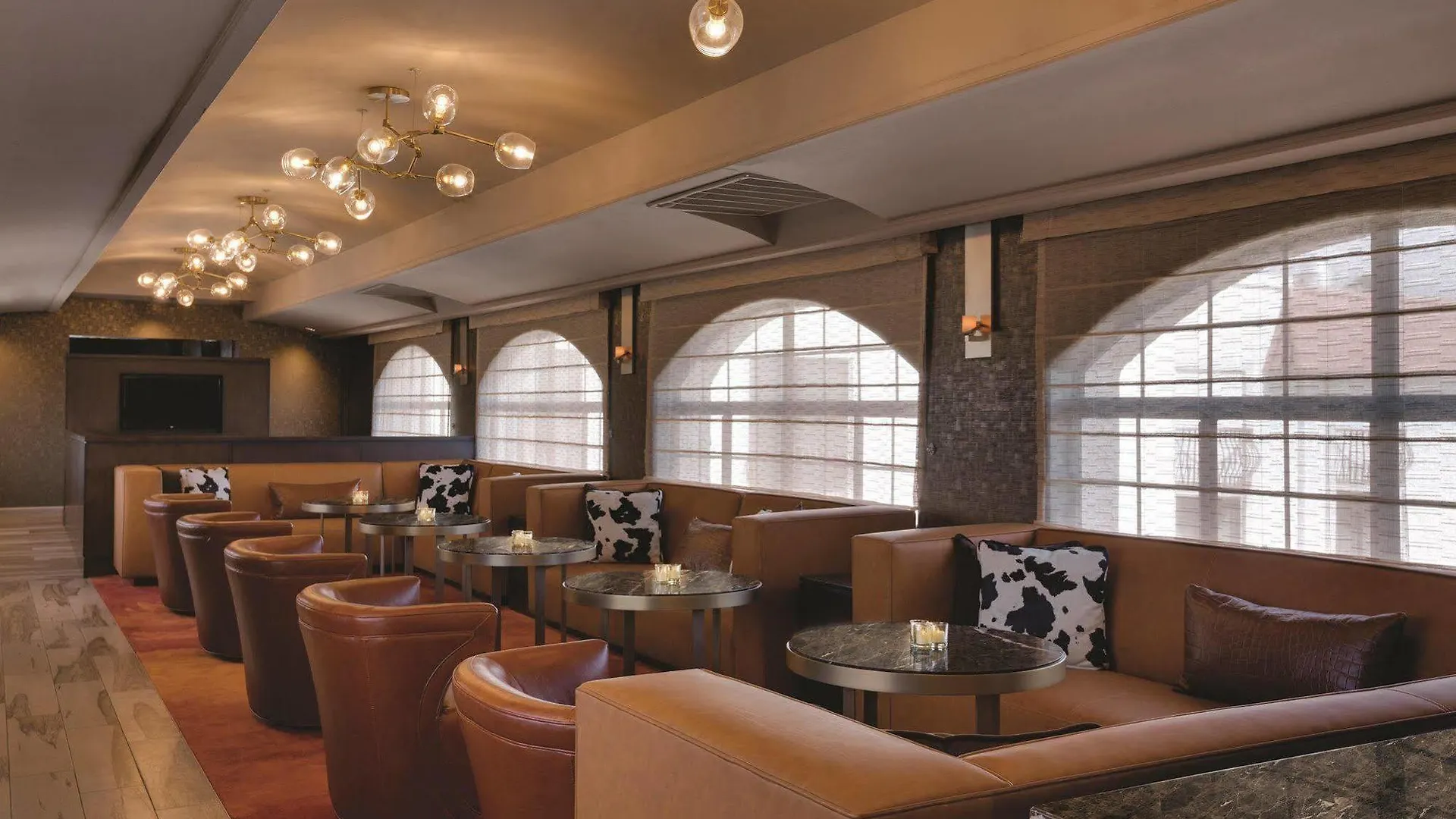 Embassy Suites By Hilton Scottsdale Resort