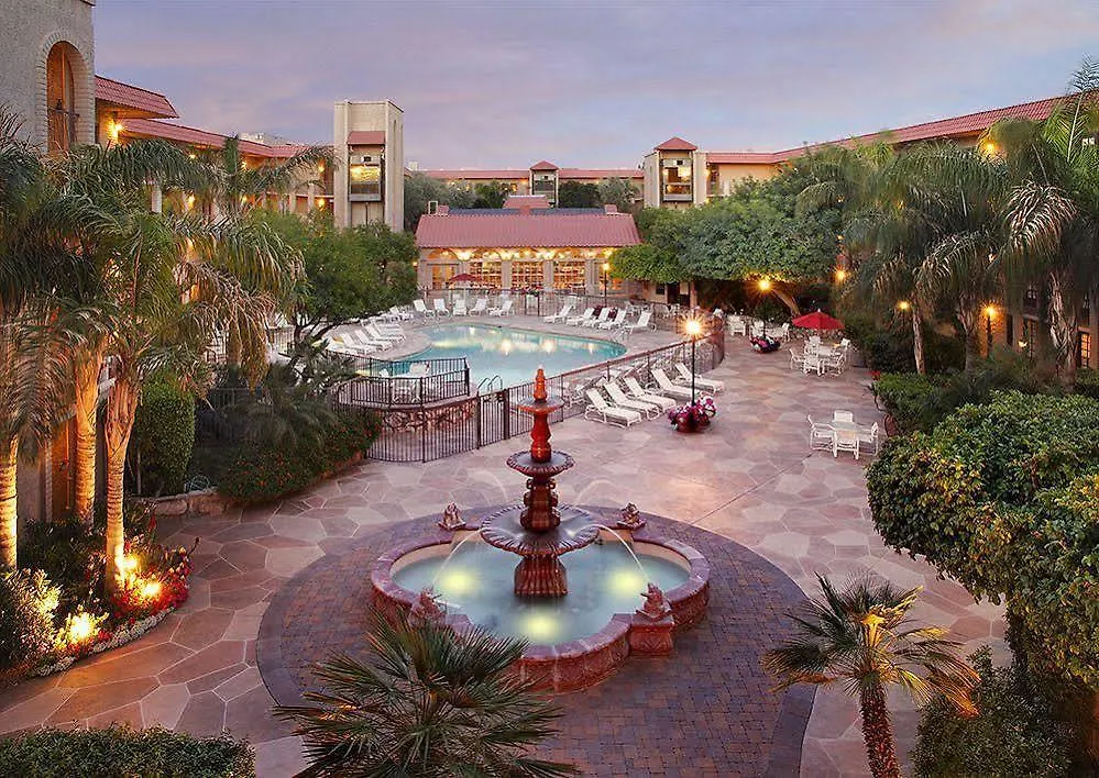 Embassy Suites By Hilton Scottsdale Resort