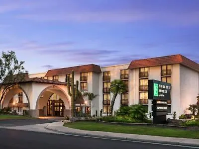Embassy Suites By Hilton Scottsdale Resort