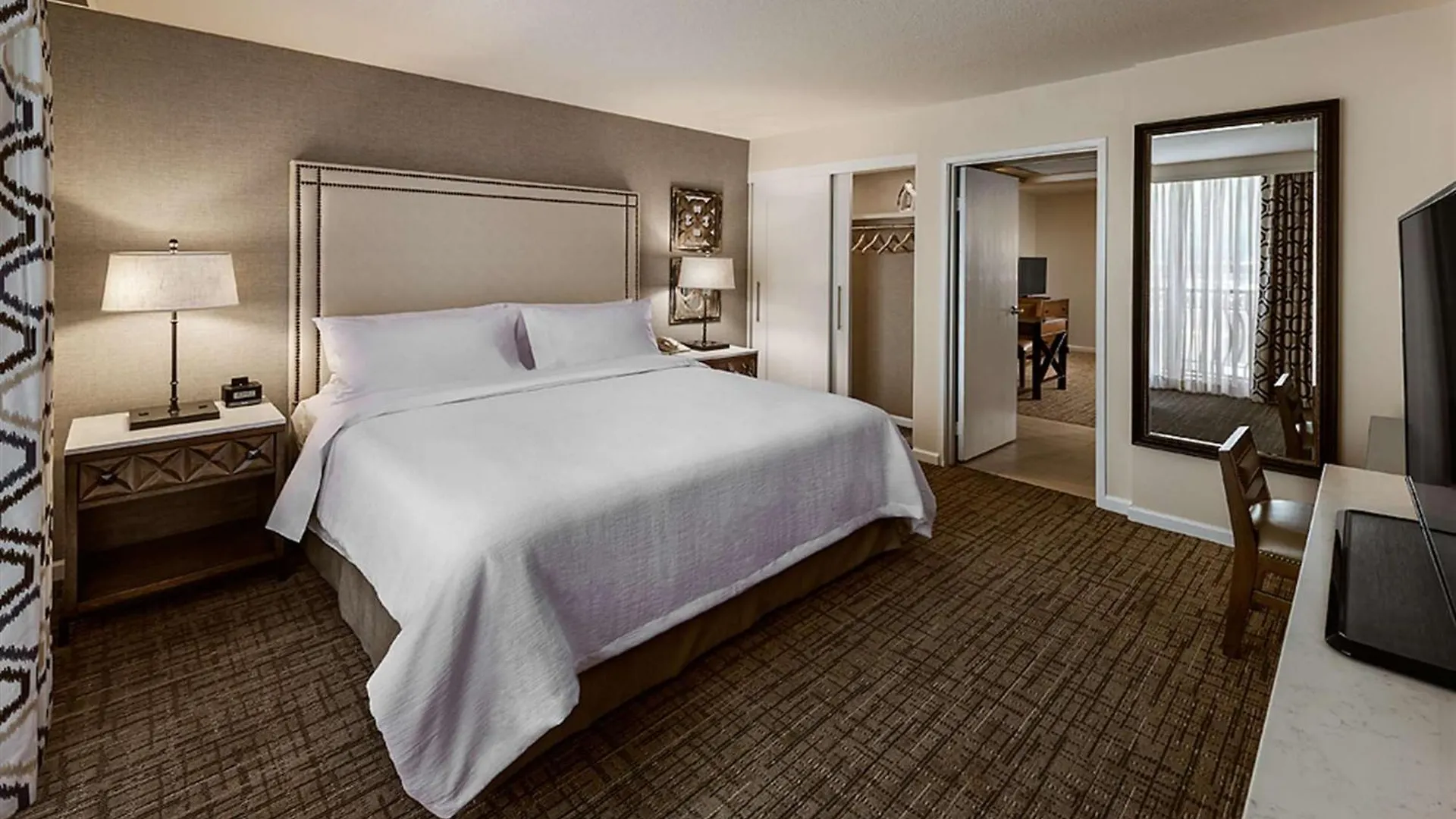 ****  Embassy Suites By Hilton Scottsdale Resort United States