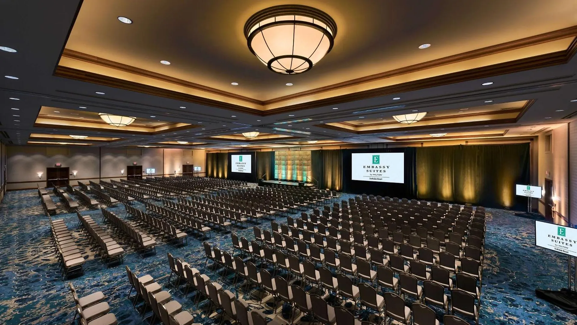 Embassy Suites By Hilton Scottsdale Resort