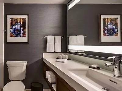 Embassy Suites By Hilton Scottsdale Resort