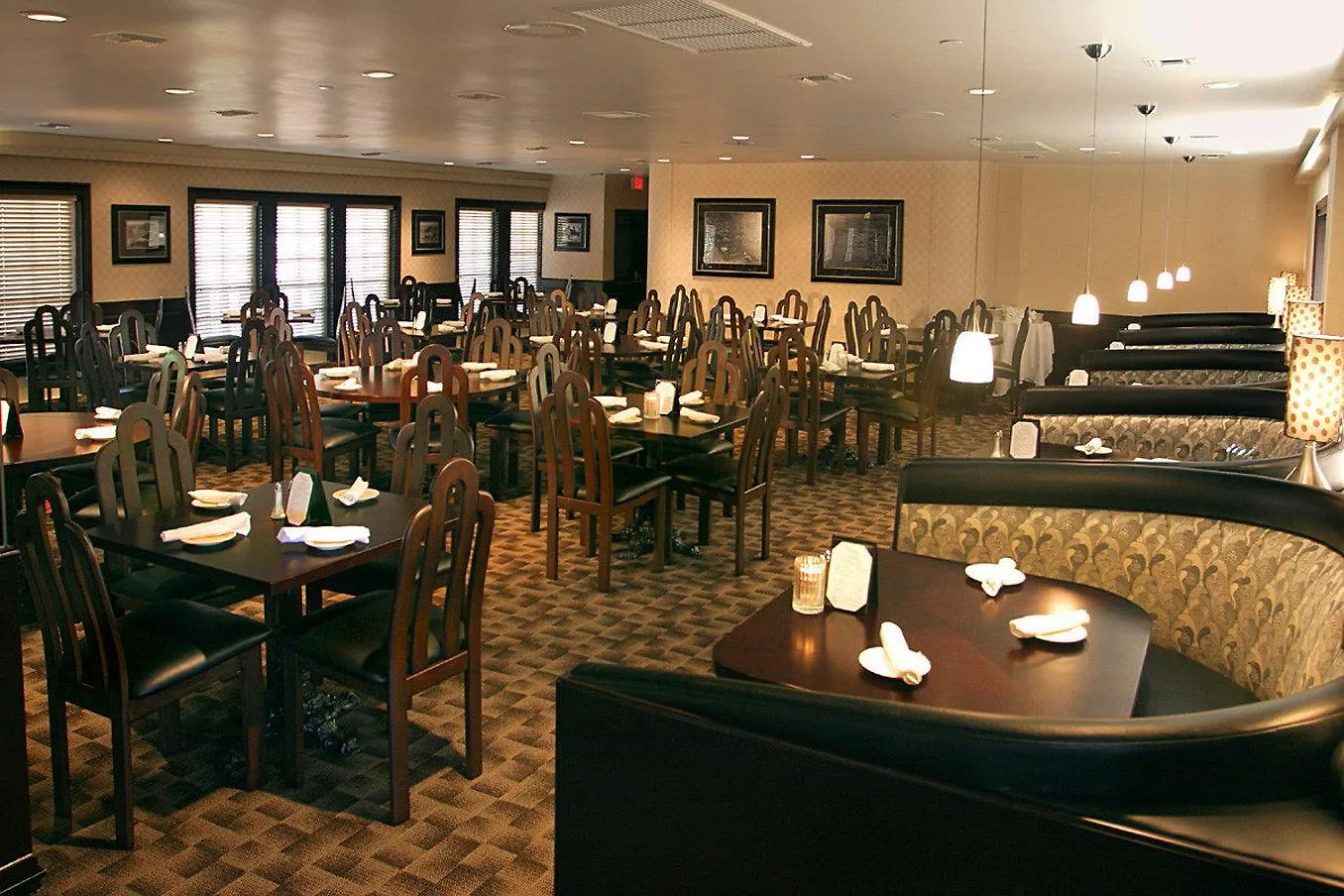Embassy Suites By Hilton Scottsdale Resort