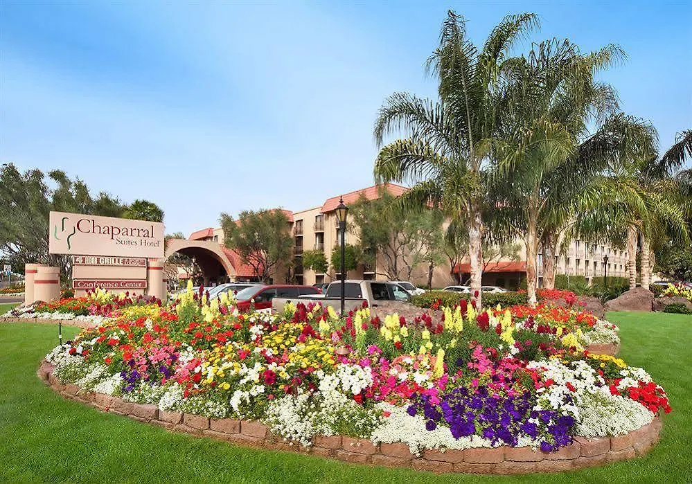 Embassy Suites By Hilton Scottsdale Resort